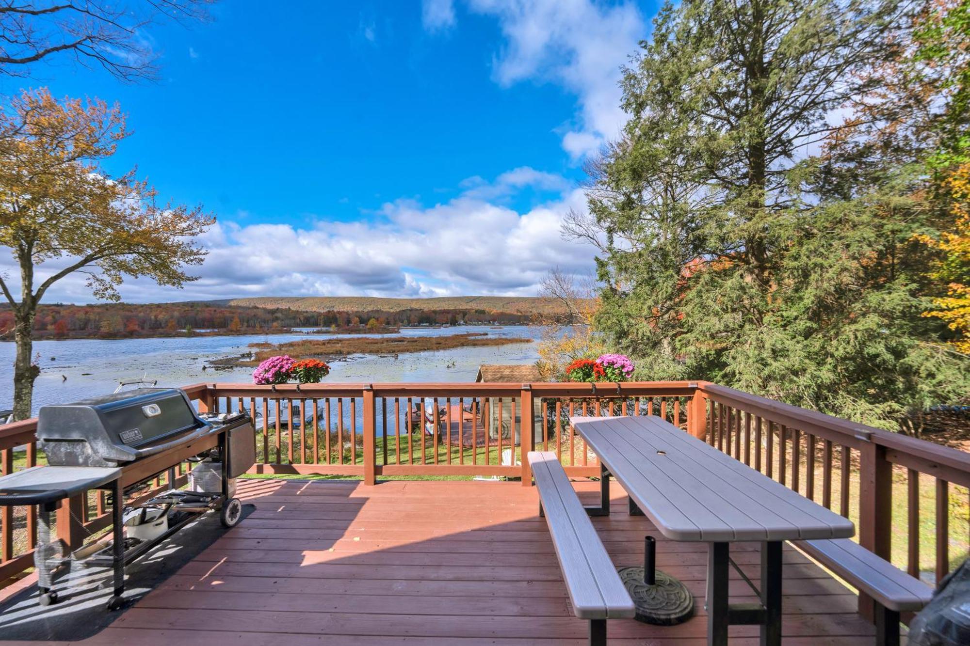 Lakefront A-Frame, Dock, Kayaks, Fire Place Lake Ariel Zewnętrze zdjęcie